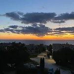 Sea View In Byala - Pool & Sunrise 비알라